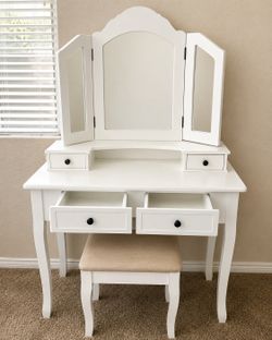 White Childs  Vanity with Tri-Fold Mirror & Storage Drawers