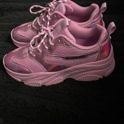 Woman’s Size 5 Madden nyc