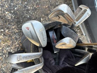 Golf Clubs 