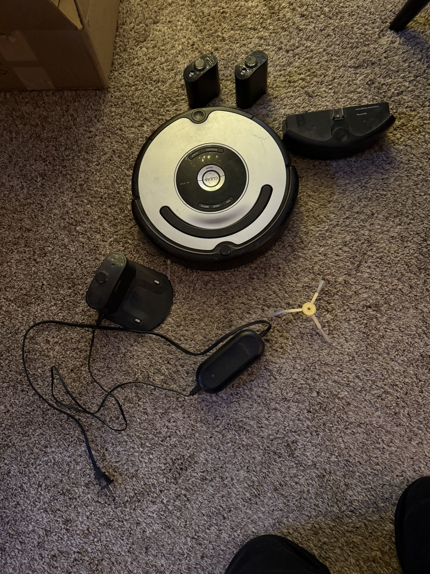 iRobot Roomba 561 - NOT WORKING
