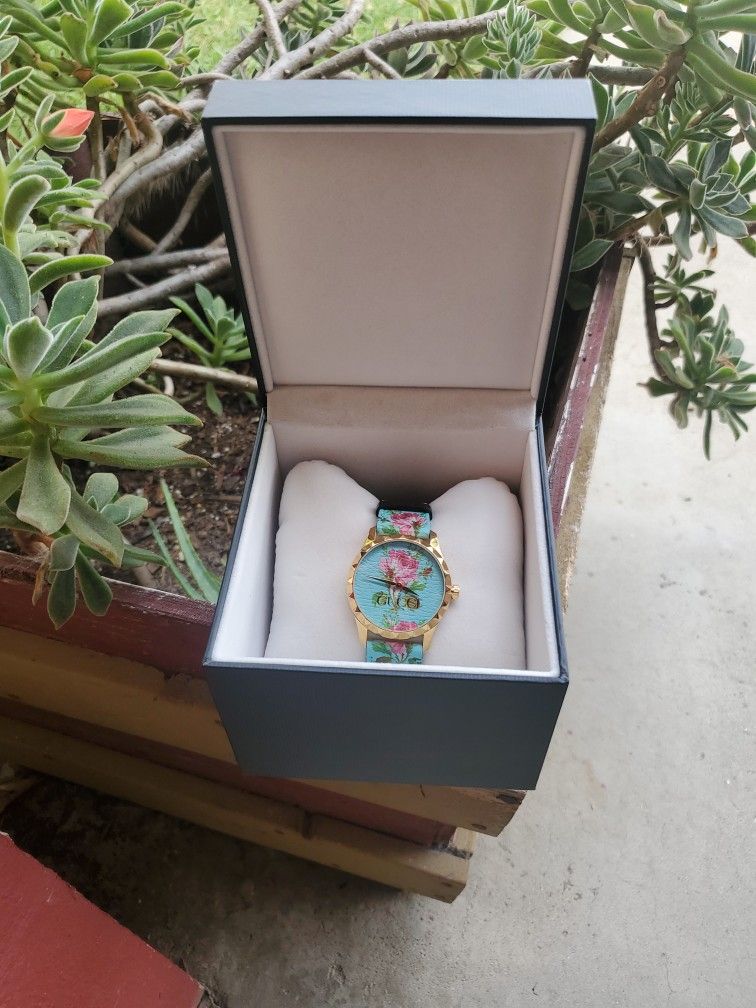 Gucci Watch