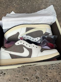 Travis Scott Jordan 1 Retro Low Reverse Mocha