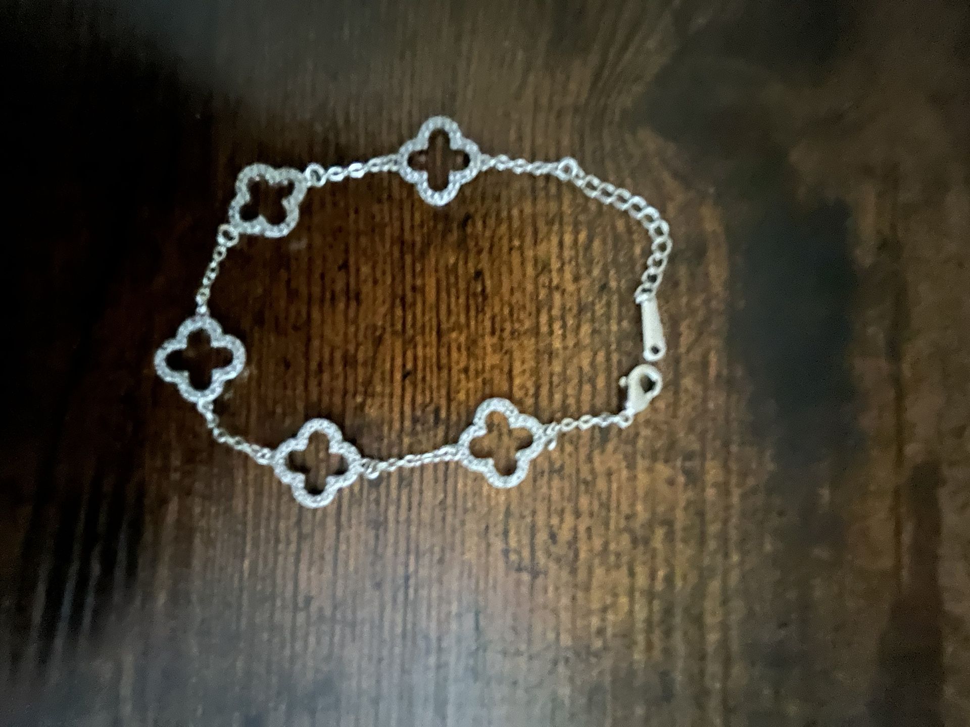 Clover bracelet NEW