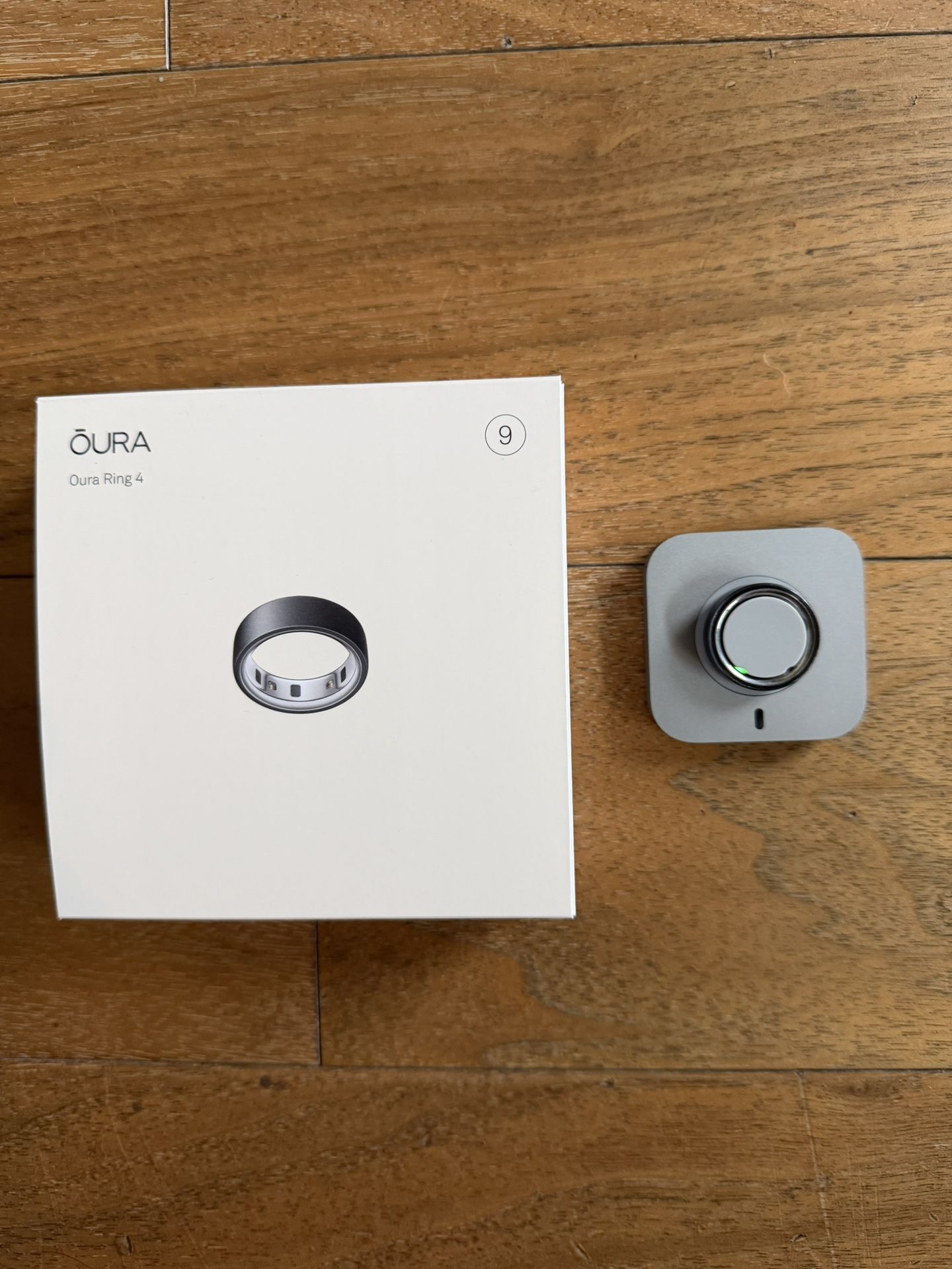 Oura Ring 4 (Stealth) - Size 9