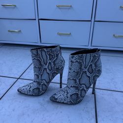 Snake Closed Toed Heels Size 8
