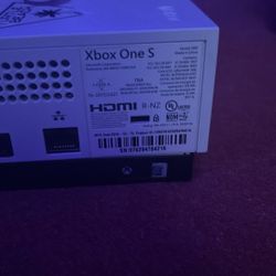 Xbox One S 