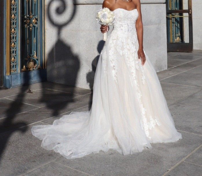 Davids Bridal Wedding Dress Size 2