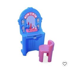 Little Tiles Make Up Chair