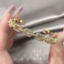 New Stunning Gold Plated Chain Bangle