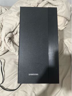 Samsung Surround Sound Speaker In Madera