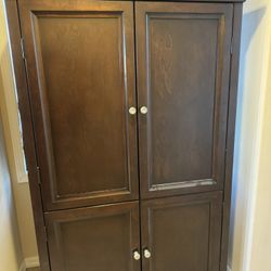Armoire