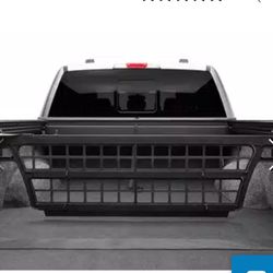 Cargo divider Tacoma