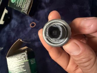 Ngk NTK KNOCK SENSORS Toyota AVALON 98’