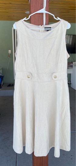 Women dress