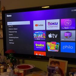 49/50in Flatscreen Tv / Roku Separate 25$