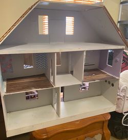 Large Wooden Dollhouse Multi-Story