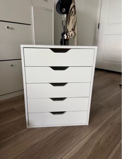 5 DRAWER/STORAGE UNIT (Cheap)!