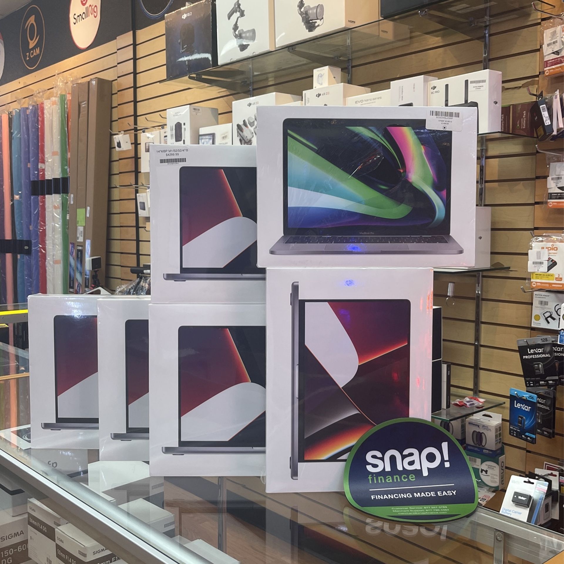 13”MacBook Pro M1 16Gb 256ssd