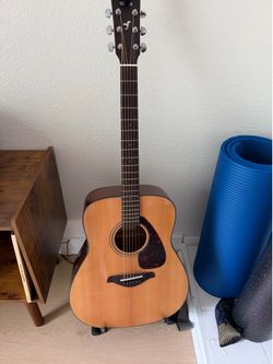 Yamaha Guitar