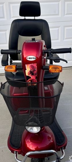 Pioneer 3 Electric Scooter