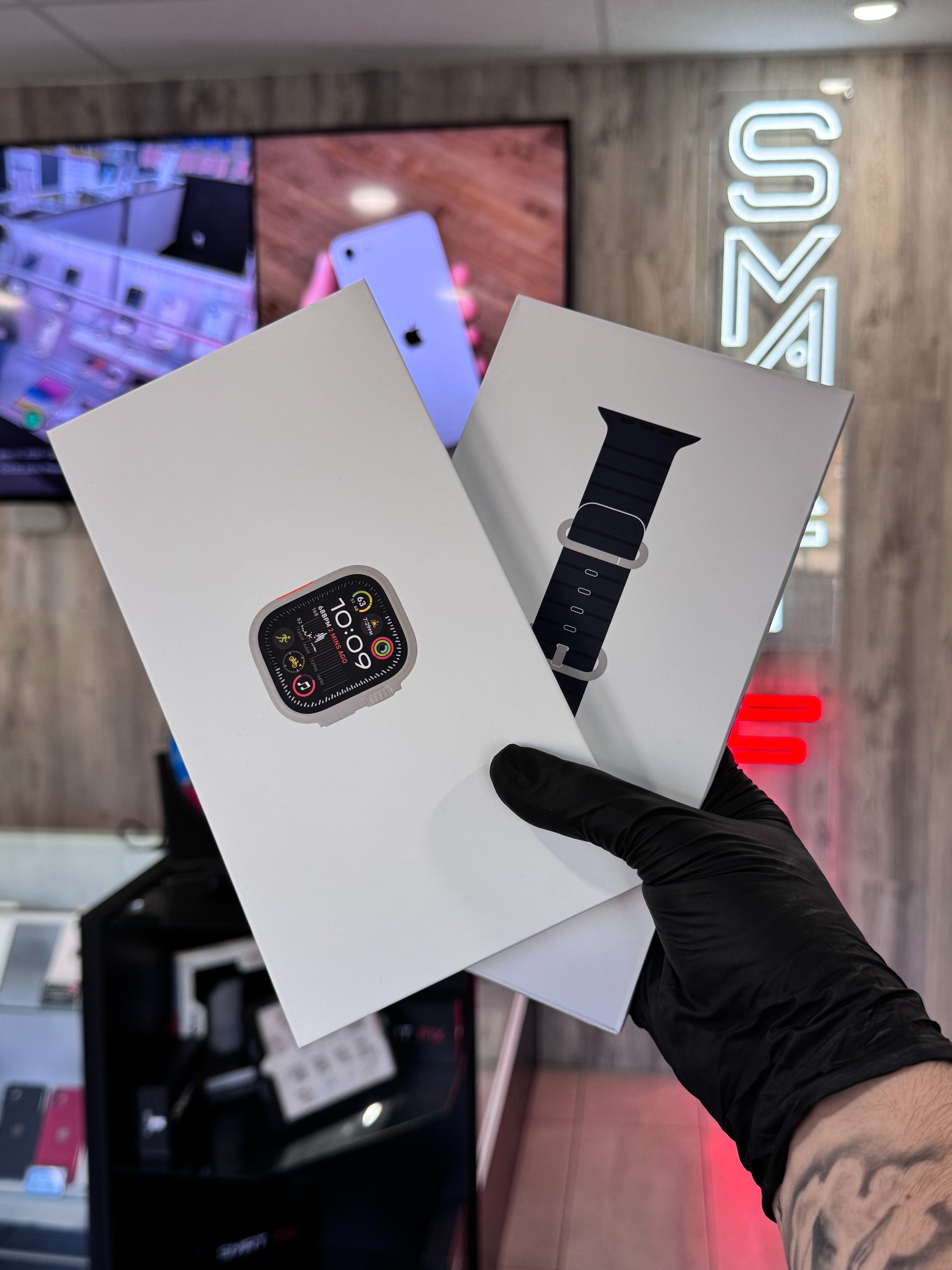 Brand New Apple Watch Ultra 2 49 MM GPS + LTE - Natural Titanium (Unlocked) + Warranty