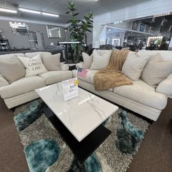 2 Pc Sofa And Loveseat🎈🎈🎈