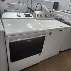 set Maytag WASHER And Electric Dryer With 3months Warranty 