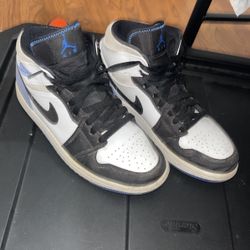 Jordan 1 Blue Mid