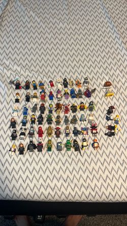 Lego minifigure lot