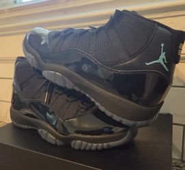 Air Jordan 11 Retro Gamma Blue 2025 (Size 9.5)