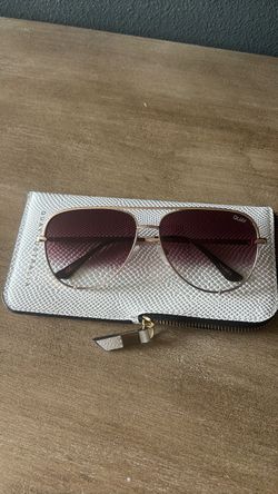 Quay Australia Aviator Sunglasses with Case