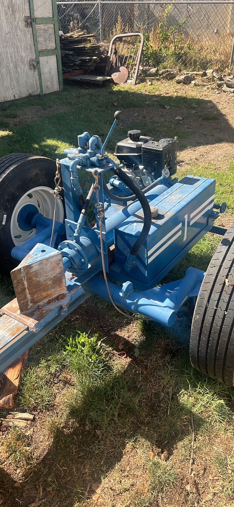 Wood splitter