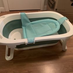 Collapsible Baby Bath Tube 