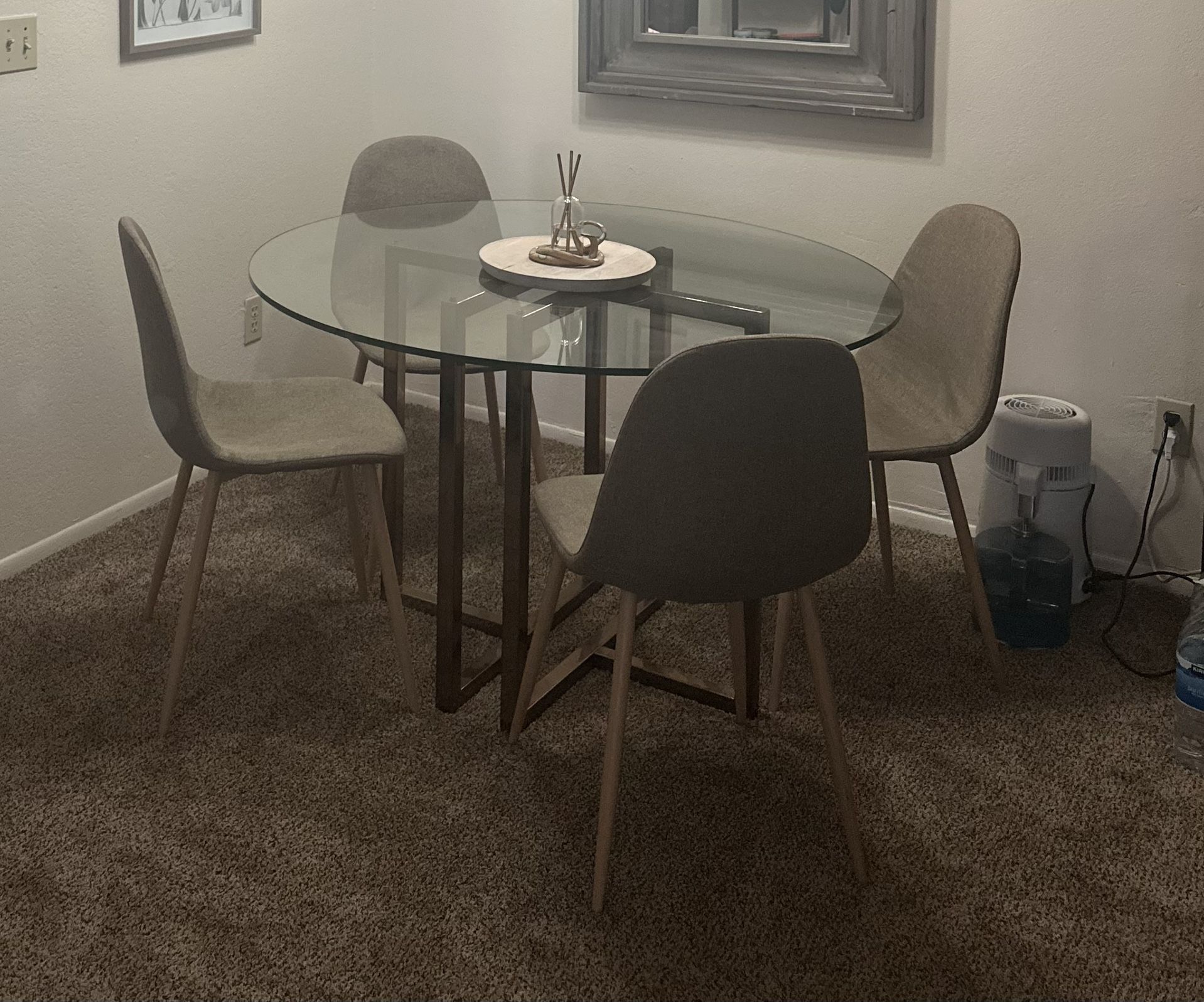 Round Glass Table With Chairs