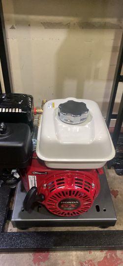 Honda GX200 pressure washer/motor and pump $1200 (financing available)