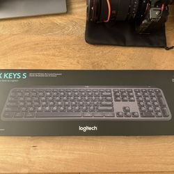 *BRAND NEW* MX Keys S Keyboard - Graphite Color