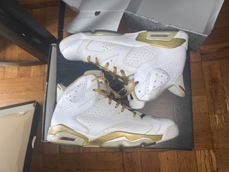 Jordan 6 “Golden Moments”