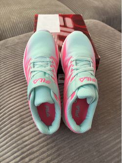 Fila girl sneakers