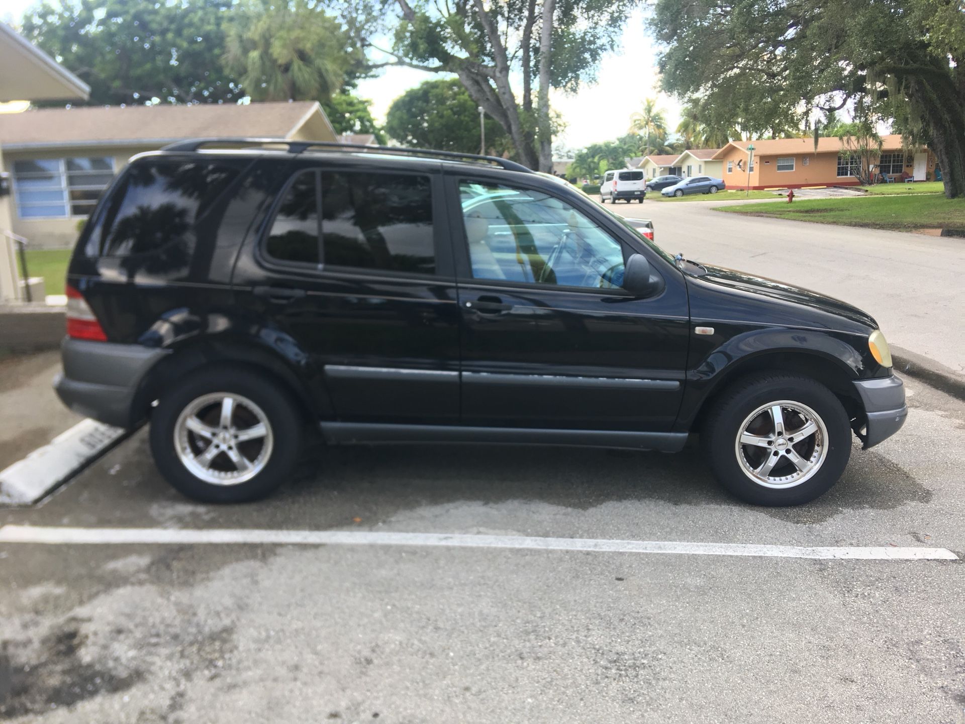 1999 Mercedes-Benz M-Class