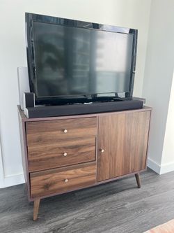 37” Vizio TV