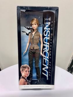 The Divergent Series Insurgent Tris Barbie Collector Doll NEW