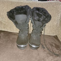Khombu Womens Faux Fur Lined Boots Size 10