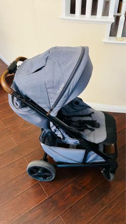 NUNA baby stroller
