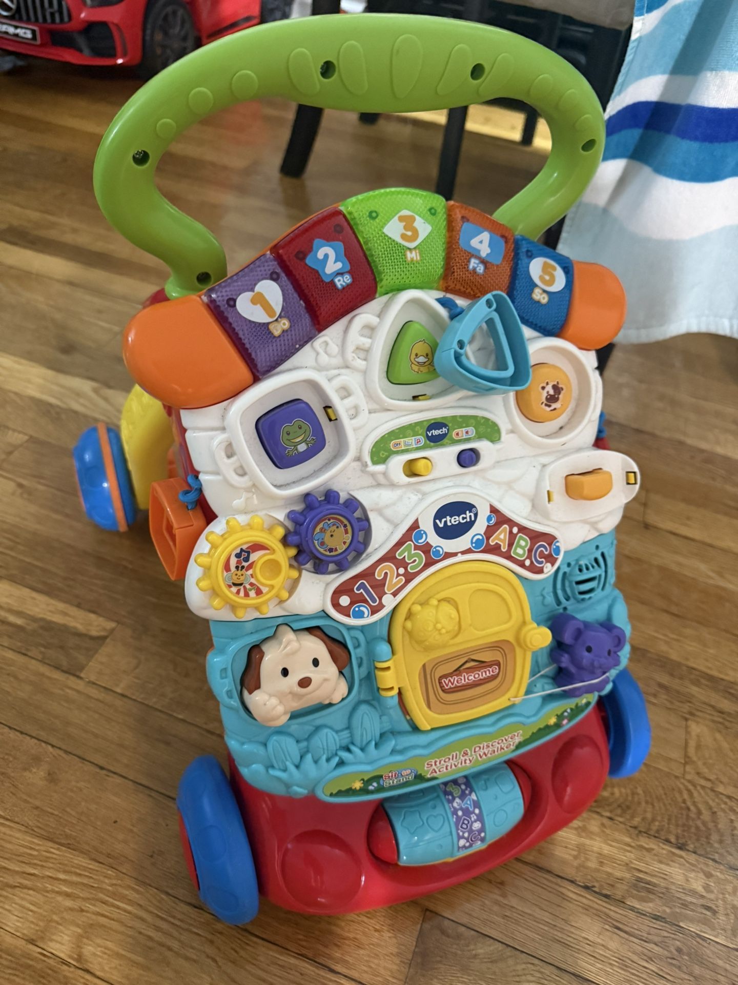 VTech Stroll & Discover Activity Walker