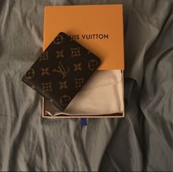 Louis Vuitton daily organizer for Sale in Highland Park, IL - OfferUp