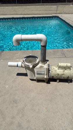 Used Pentair WhisperFlo Pool Pump