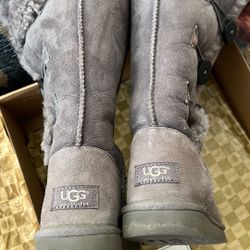 Grey UGG BOOTS