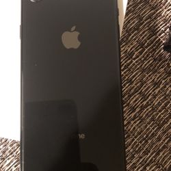 Factory unlocked apple iphone 8 64 gb, store warranty 