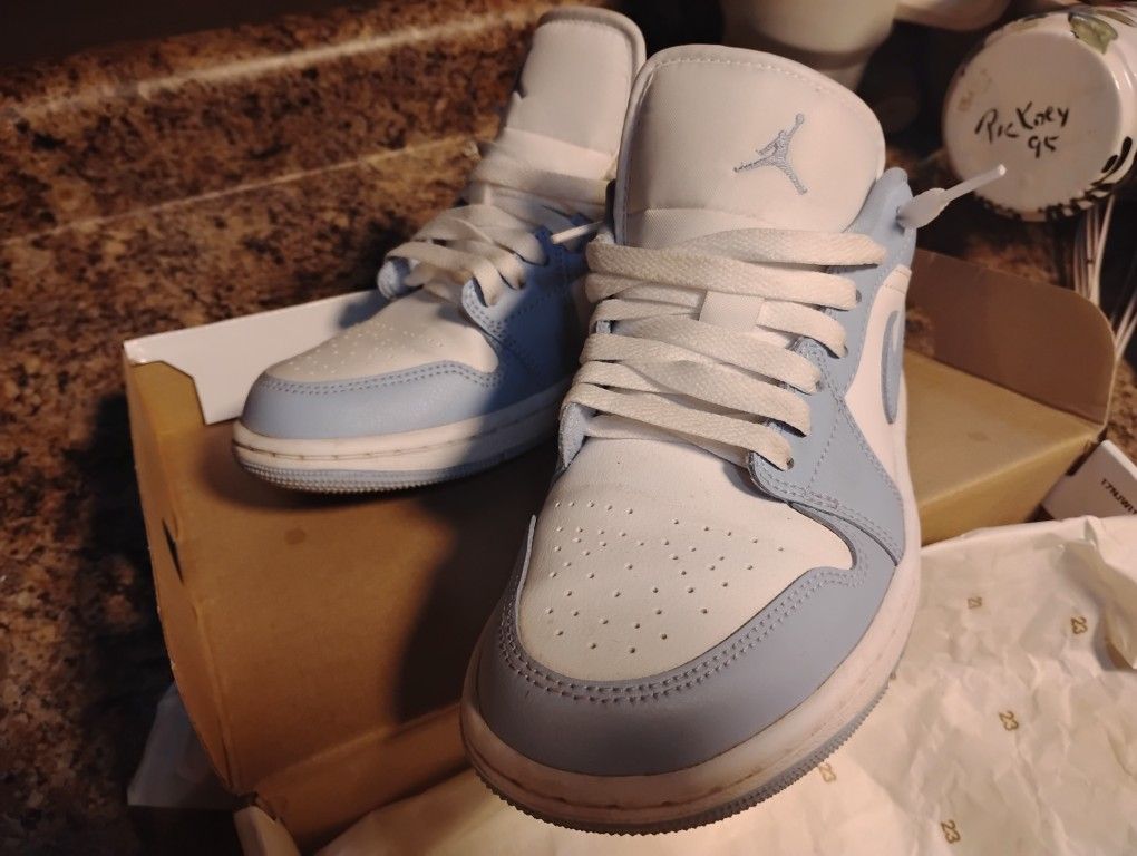 Nike Air Jordan Low Womens Size Football Grey/Aluminum White