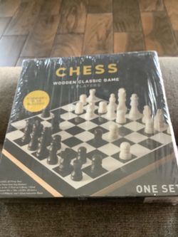 CHESS WOODEN CLASSIC GAME